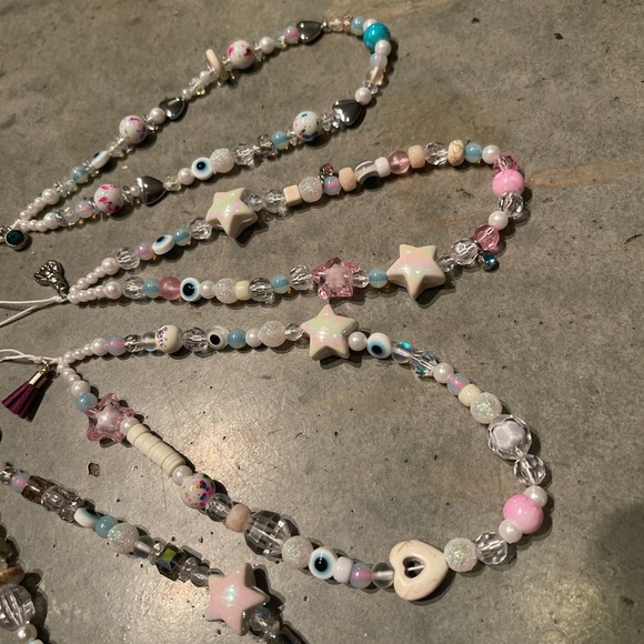 Phone String! White Jawbreaker Theme! 💖 - Picture 11 of 11